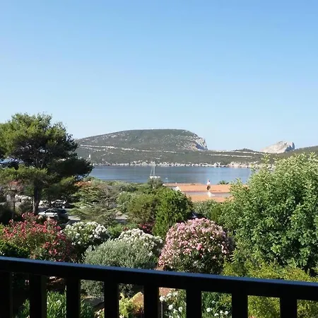 Bougainvillea Apartament *