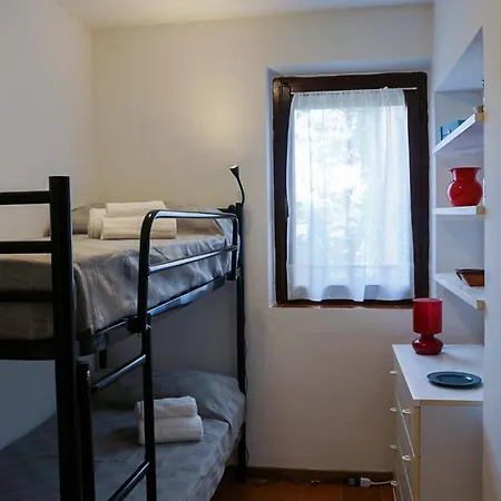 Bougainvillea Apartment